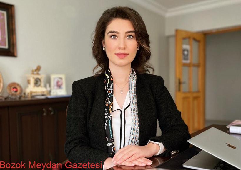 Av. Ayşe Nur Taşdemir Bayram Kutlama Mesajı