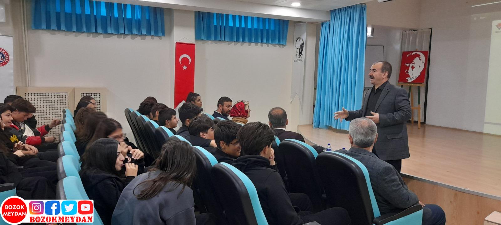 TÜBİTAK Bilim Söyleşileri, liseli gençlerde merak uyandırma konusunda oldukça etkili