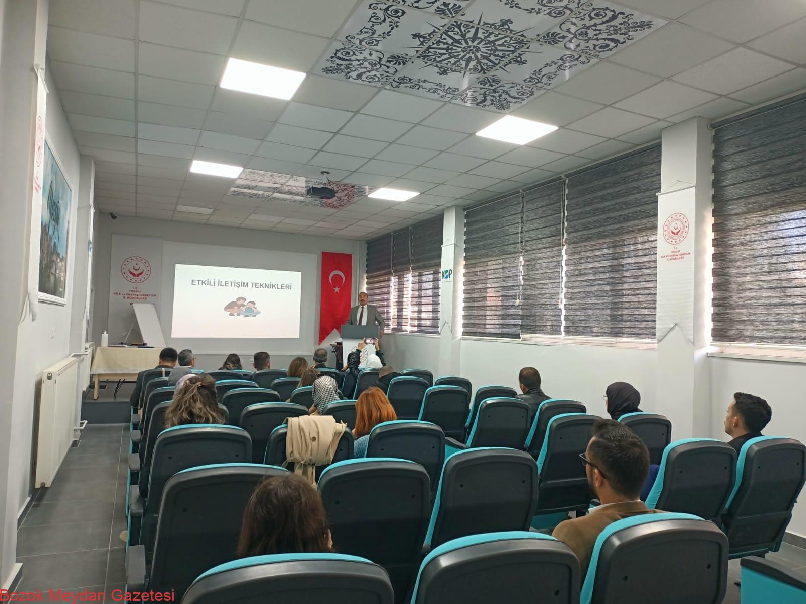 ETKİLİ İLETİŞİM OLMAZSA OLMAZ!