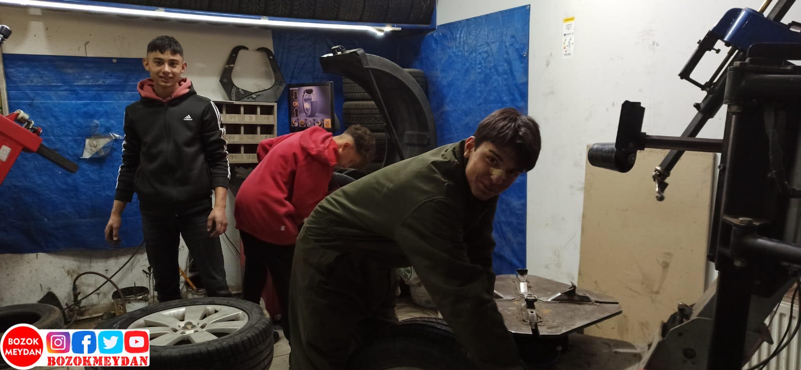 Kışın Yaklaşmasıyla Lastikçiler Akına Uğradı!