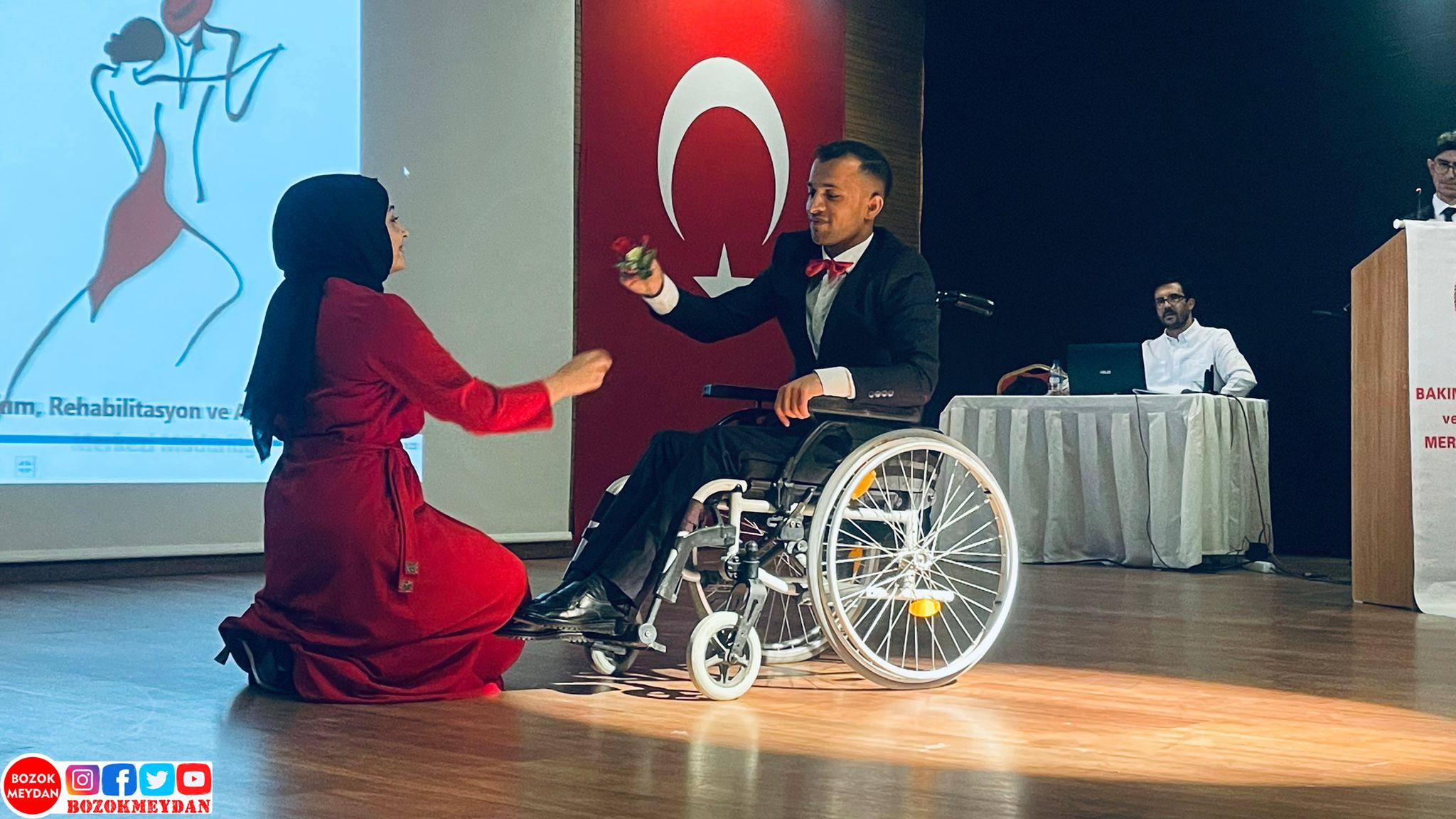 Gönüllere Dokundular!