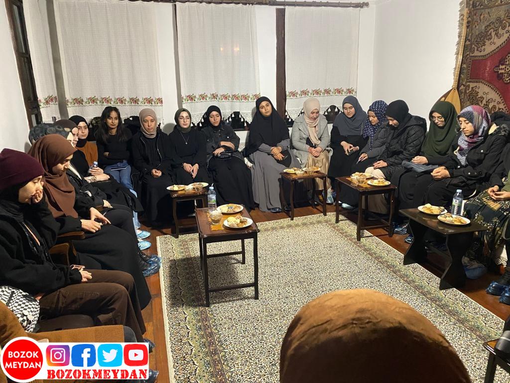 Konak Sohbetleri Devam Ediyor