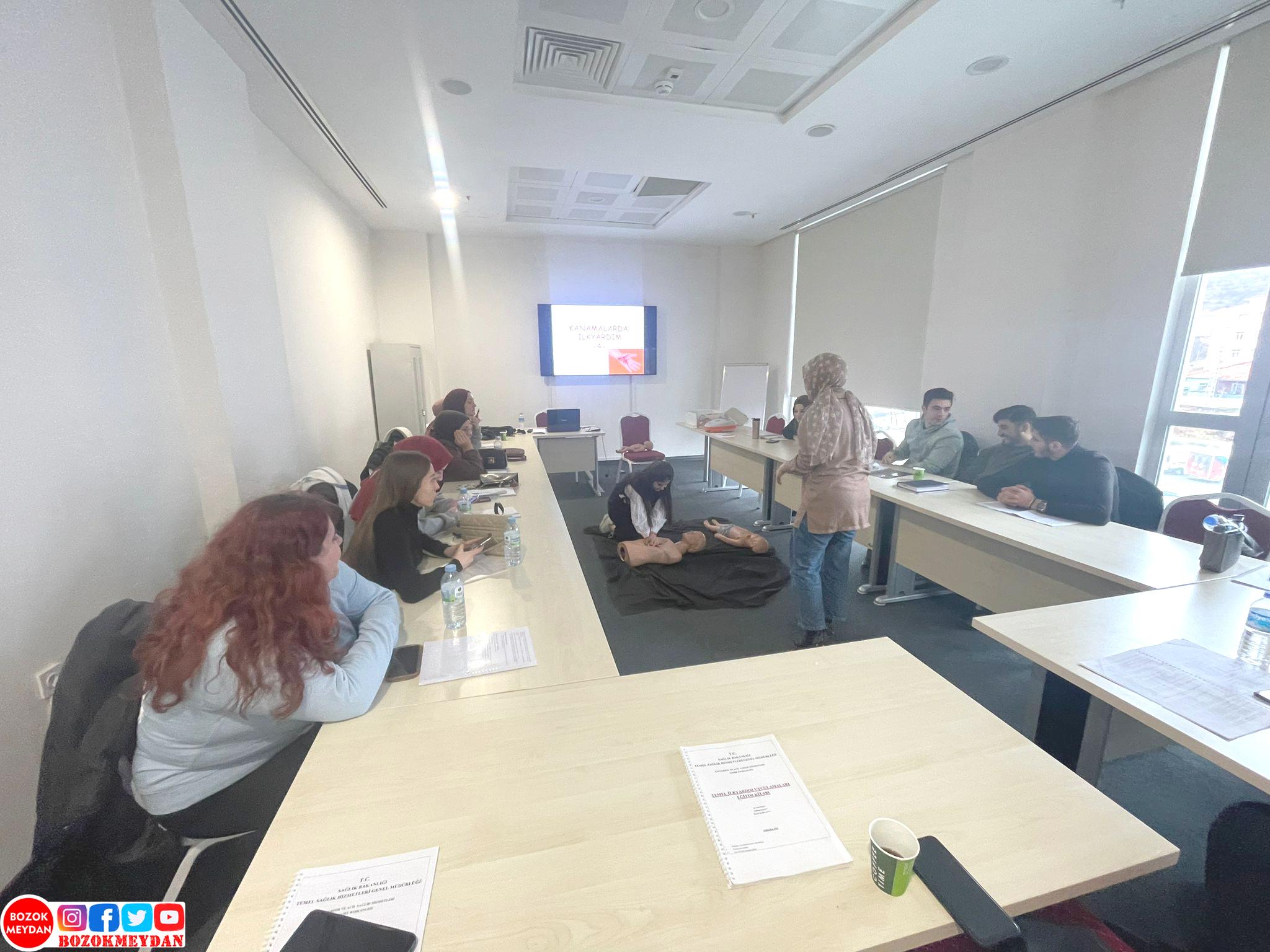 İlkyardım Sertifikalarını Aldılar