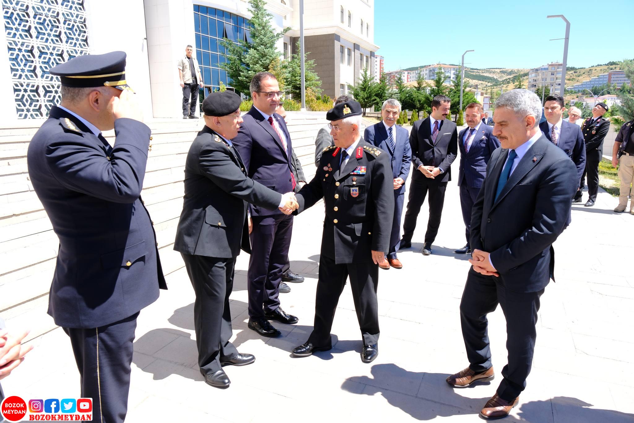 Jandarma Genel Komutanı Orgeneral Arif Çetin Yozgat’ta Ziyaretlerde Bulundu