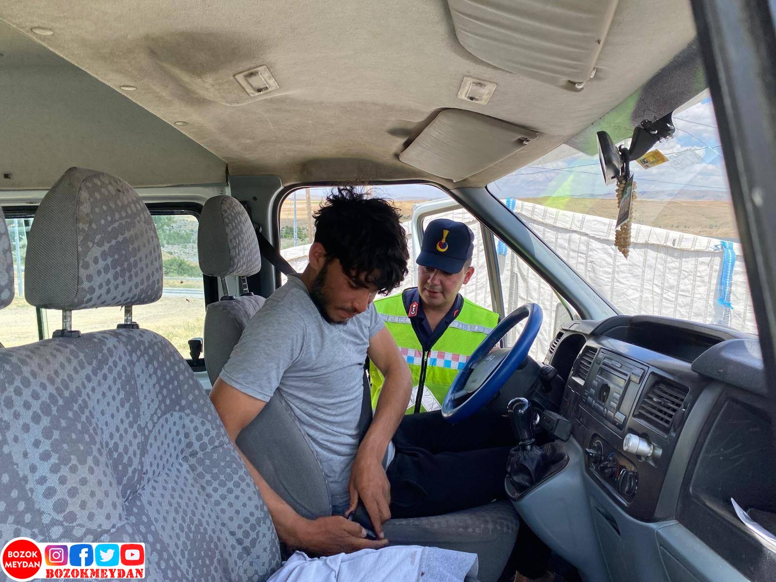 Yozgat İl Jandarma Komutanlığı Trafik Kontrolleri Gerçekleştirdi