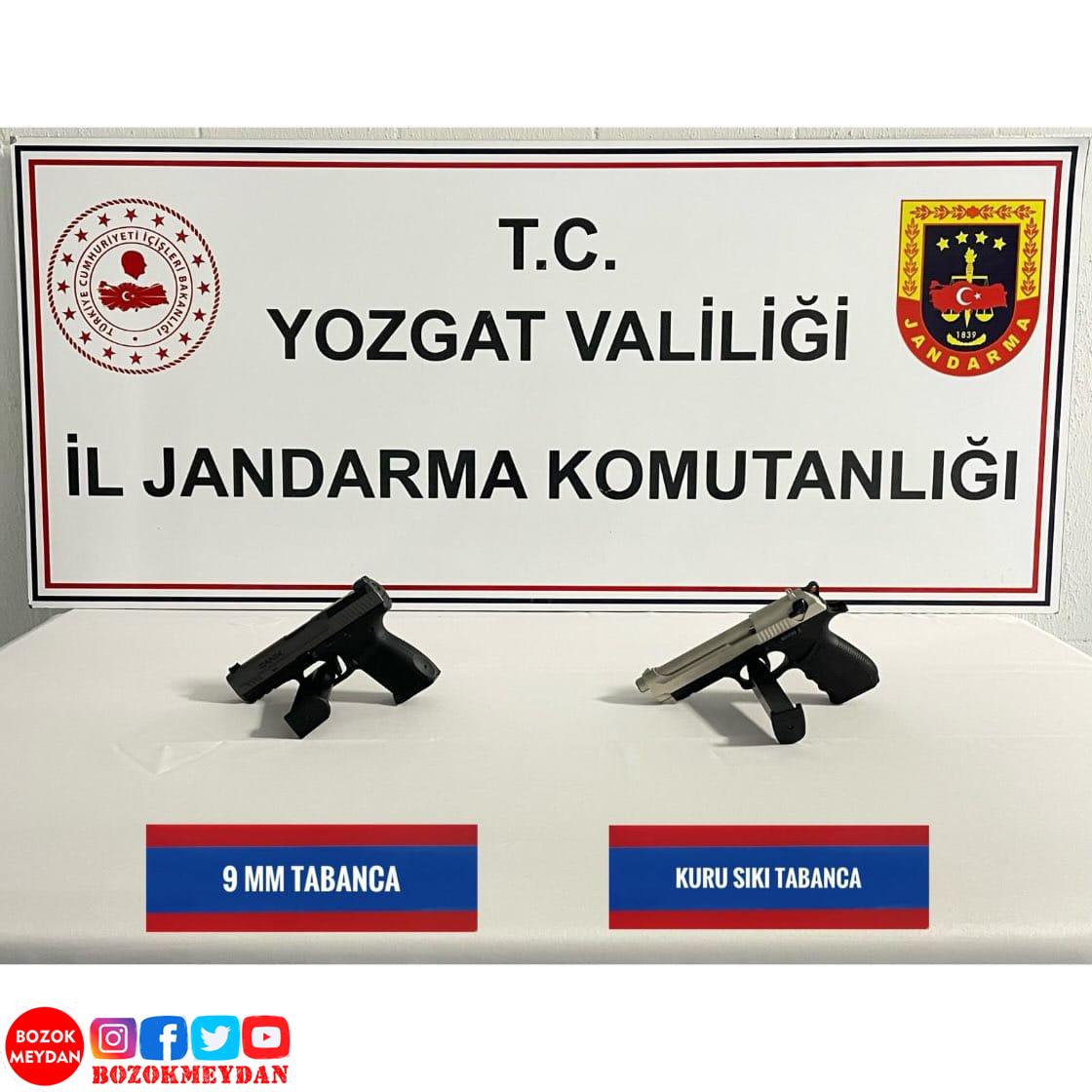 Düğünde Havaya Ateş Eden Şahıslar Yakalandı