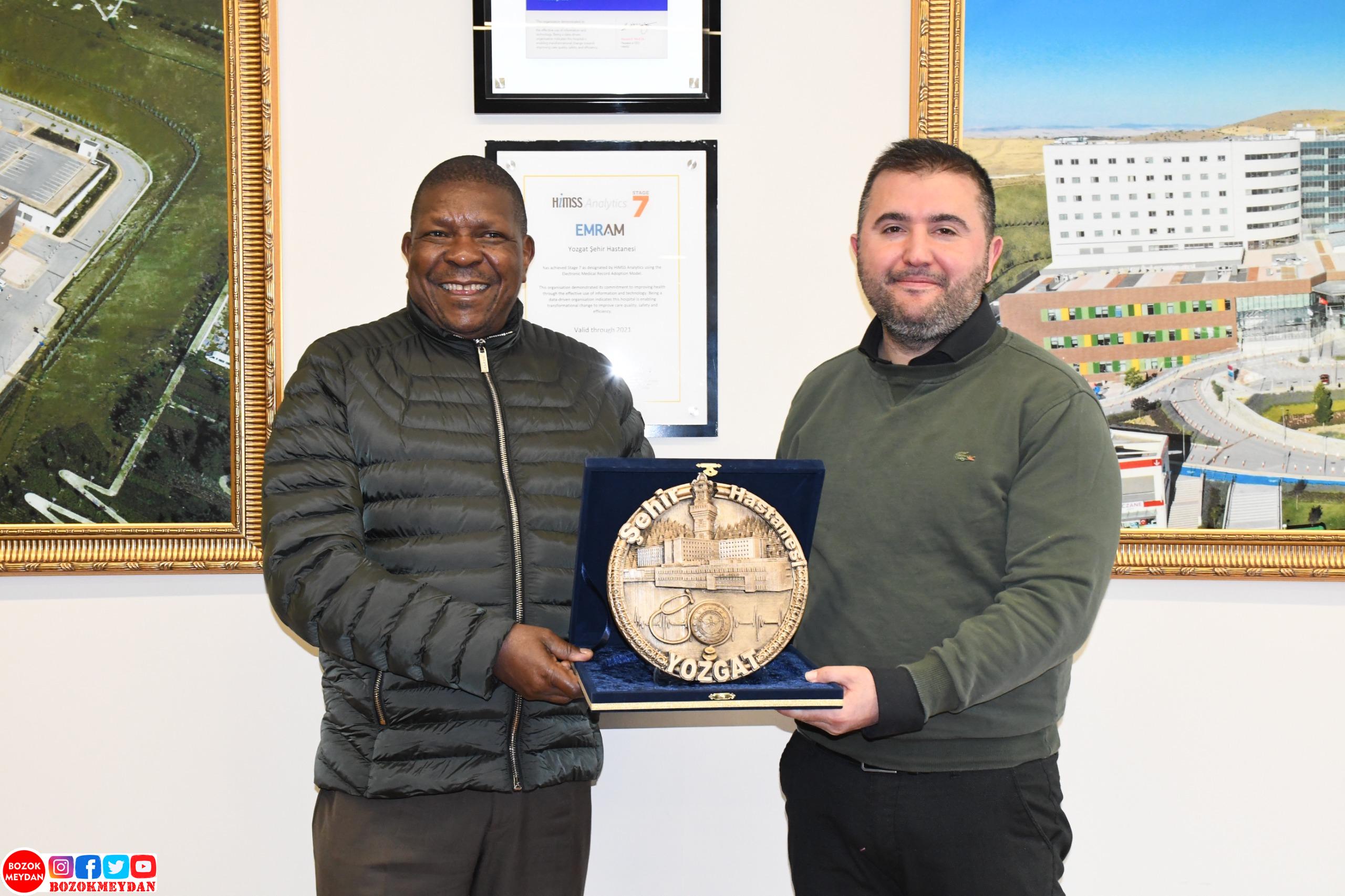 Afrika’nın En Köklü Özel Hastanesi Yozgat Şehir Hastanesi’ni Ziyaret Etti