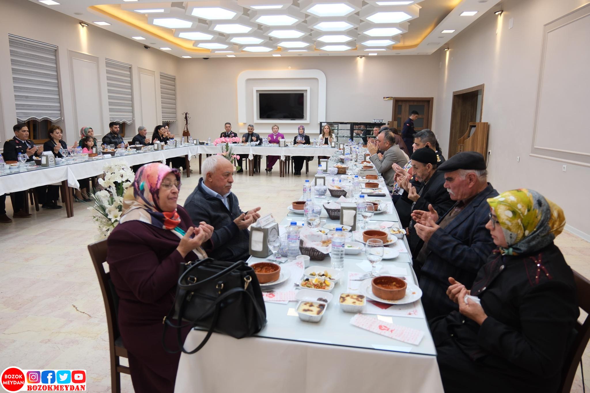 Yozgat Valisi Mehmet Ali Özkan, Şehit Aileleri ve Gazilerle İftarda Buluştu